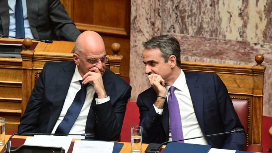Ένας πρωθυπουργός απομονωμένος ακόμη και μέσα στο ίδιο του το κόμμα προσπαθεί να βάλει φραγμό στη διαμαρτυρία – και θα αποτύχει