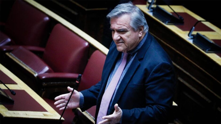 Καστανίδης υπέρ κοινού αντιδεξιού ψηφοδελτίου