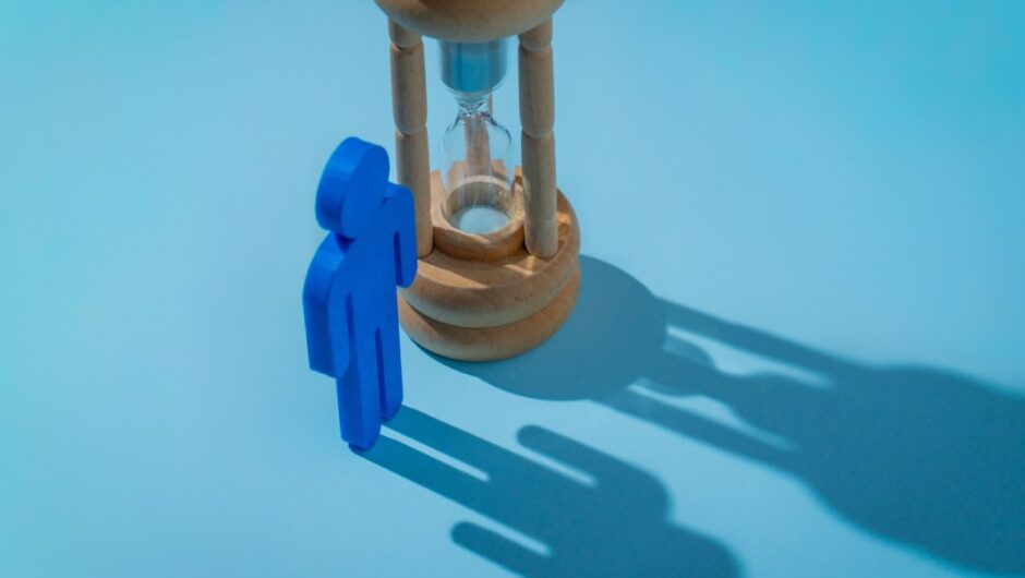 Παγκόσμια Έρευνα Lancet: Ανησυχητική αύξηση στα ποσοστά θνησιμότητας των νέων – Αναδυόμενη υγειονομική κρίση