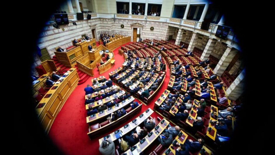 Δημοσκόπηση: Επικροτείται η παραίτηση Τσίπρα, με 16% εκλογικό έρμα θα ξεκινούσε κόμμα, «αδειάζει» την Κεντροαριστερά