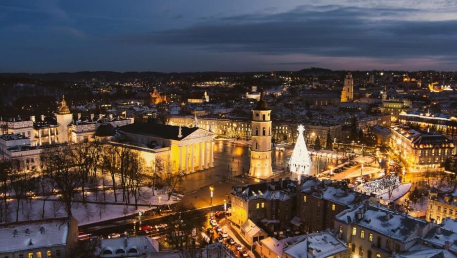 «Κανείς δεν ξέρει πού βρίσκεται»: Η πιο μαγική και οικονομική πόλη της Ευρώπης για τα Χριστούγεννα