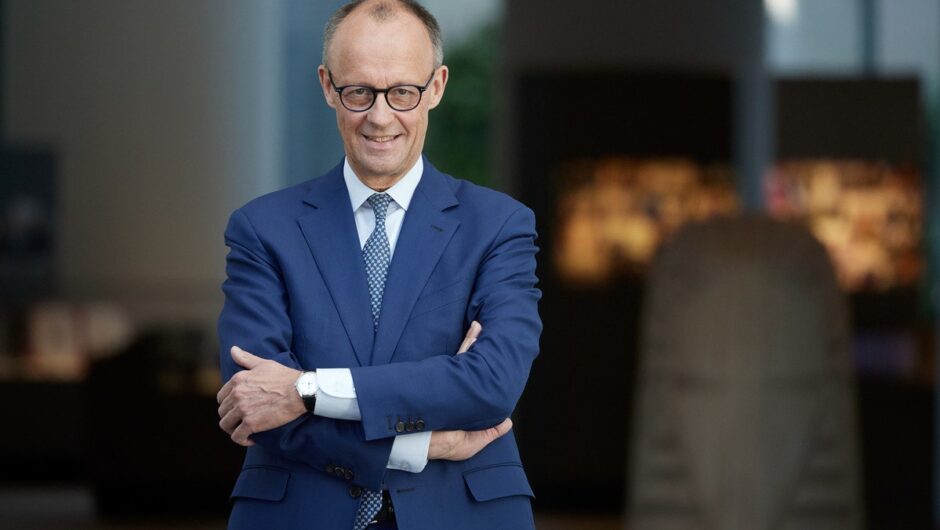 Η Γερμανία ξαναφορά την πανοπλία της