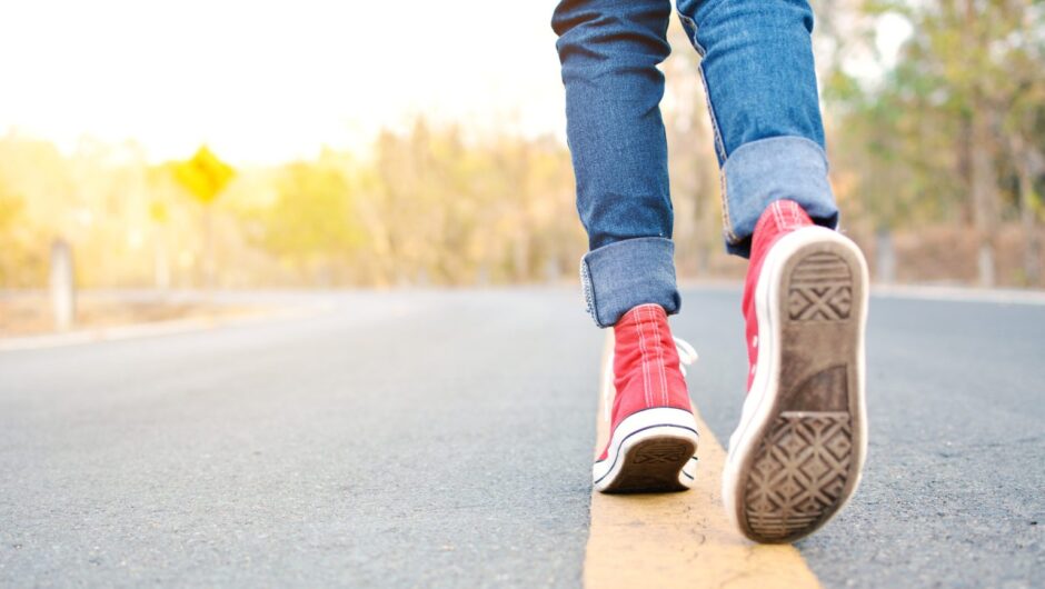 Καρκίνος του εντέρου: Πόση ώρα περπάτημα χρειάζεται την εβδομάδα για να μειωθεί ο κίνδυνος, σύμφωνα με το Harvard