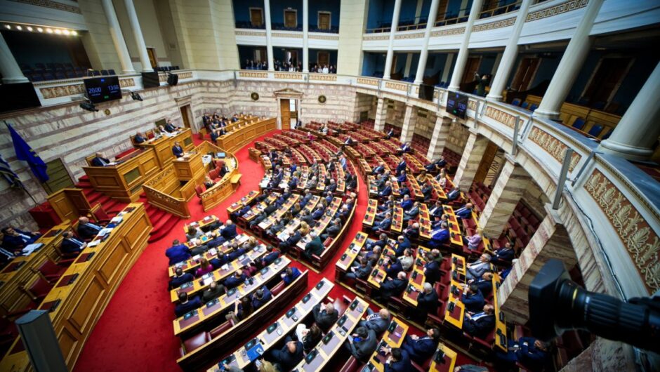 Εβδομάδα φραπέ και χασάπη στην εξεταστική της Βουλής για τον ΟΠΕΚΕΠΕ- Πότε παίρνουν σειρά οι πολιτικοί