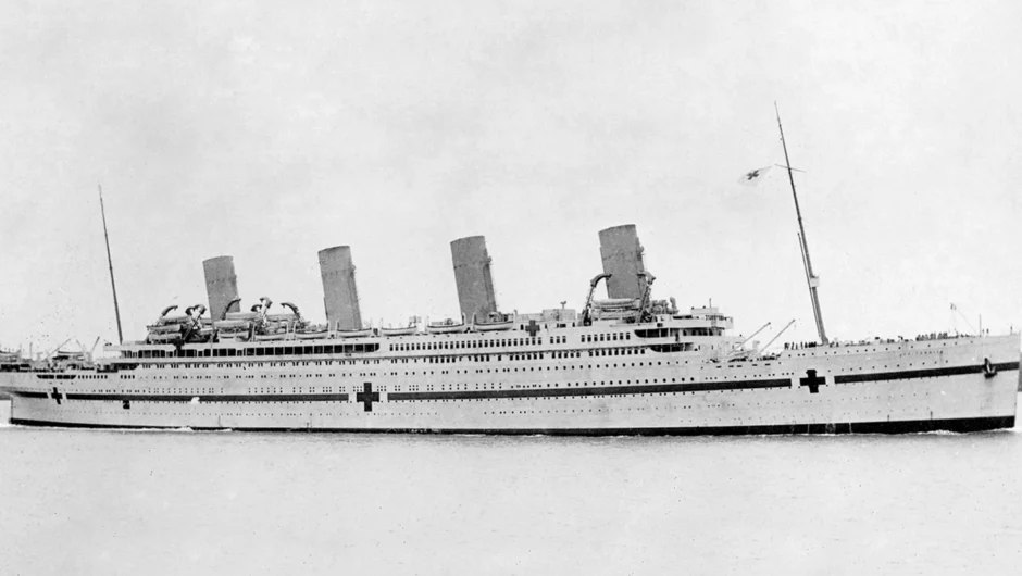 Σαν σήμερα 21 Νοεμβρίου:  Βυθίζεται στην Κέα ο «Βρετανικός» – Η νοσοκόμα που διασώθηκε για τρίτη φορά από ναυάγιο