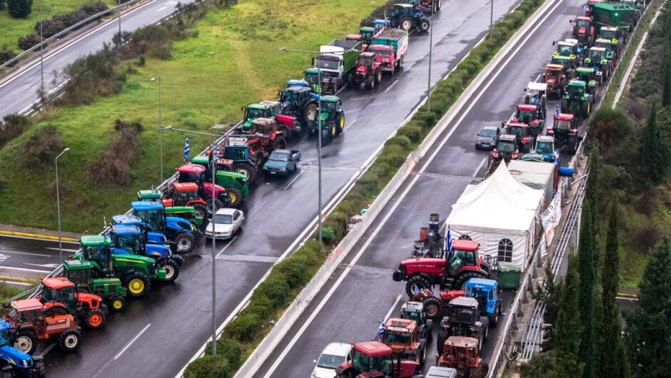 Αρχίζει η δύσκολη έξοδος των Χριστουγέννων: Οι εναλλακτικές διαδρομές για τα μπλόκα στις Εθνικές Οδούς
