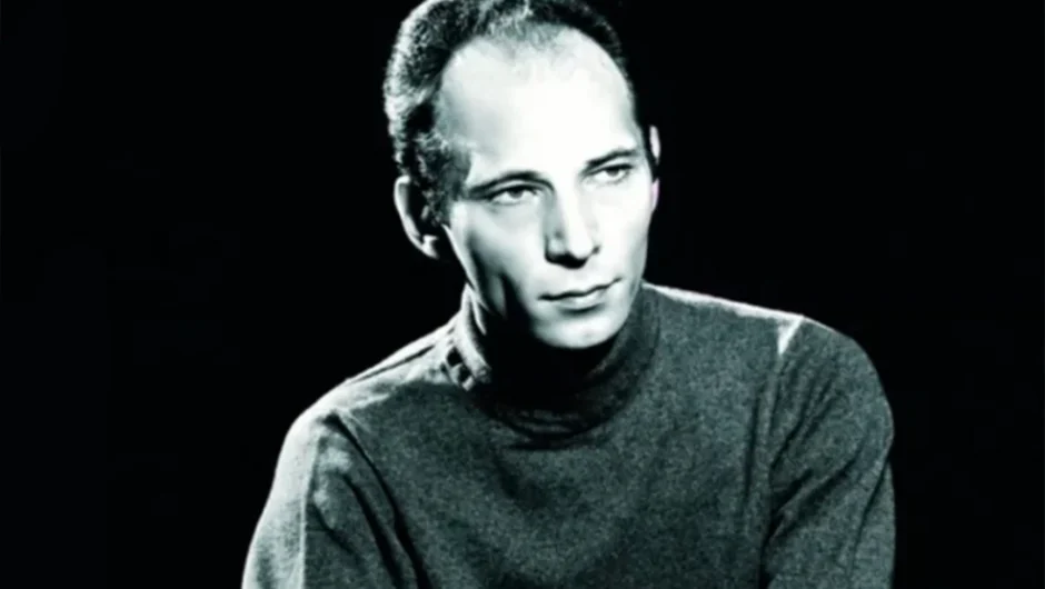 Σαν σήμερα 15 Δεκεμβρίου: Γεννιέται ο Άκης Πάνου – Η ζωή του και η δολοφονία του συντρόφου της κόρης του