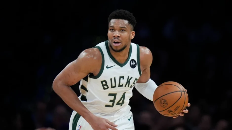 Eξαιρετικός ο Αντετοκούνμπο, νίκη οι Μπακς