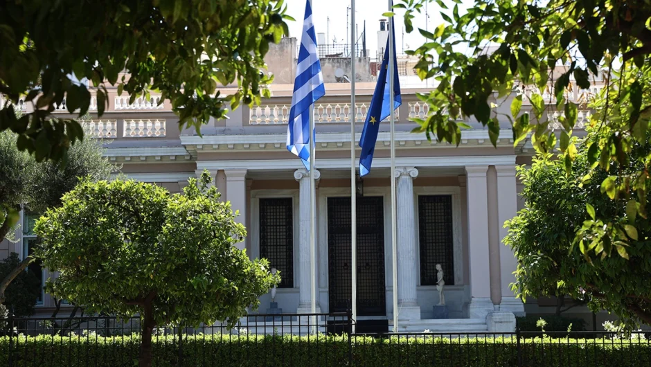 Τελεσίγραφο Μαξίμου προς τους αγρότες: Ή αλλάζετε στάση και έρχεστε να συζητήσουμε ή εφαρμόζουμε τον νόμο