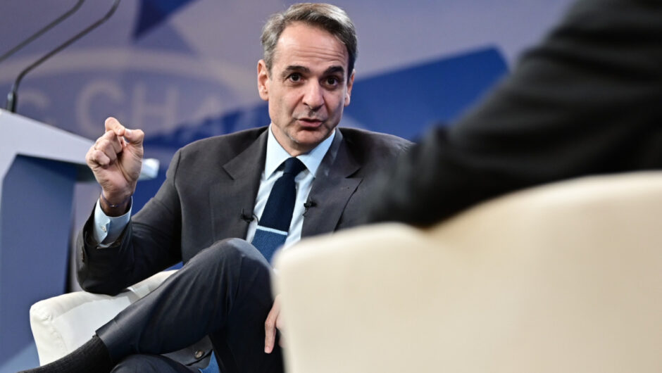 Τραμπούκοι οι αγρότες για τον πρωθυπουργό που του απαντούν παραμένοντας στα μπλόκα