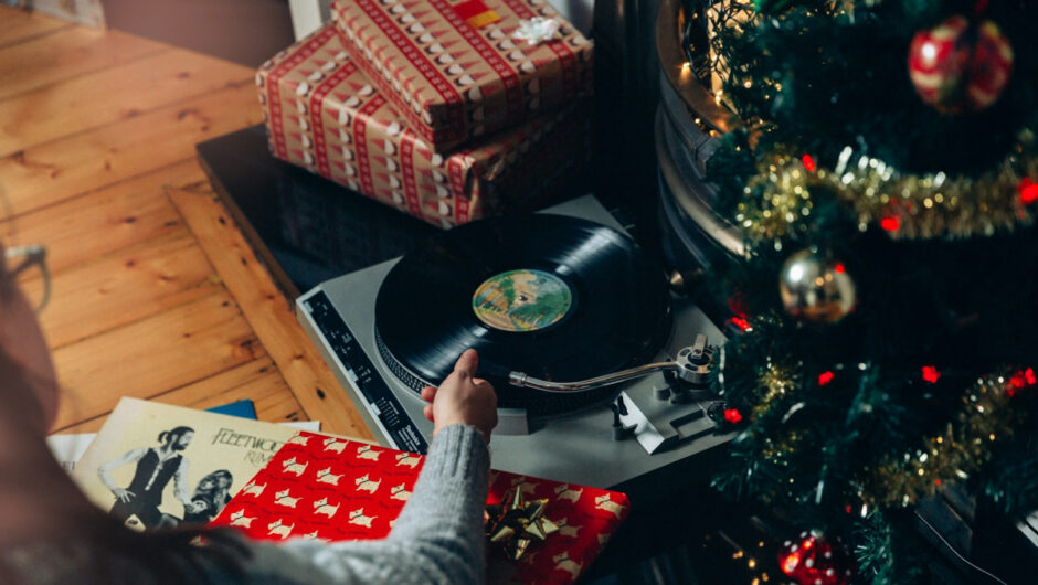 Αll I want for christmas…: Τα γιορτινά τραγούδια «παίζουν» με τα συναισθήματά μας