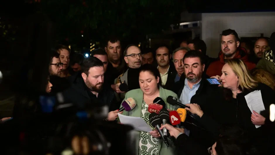 Το χρυσό βατόμουρο σκηνοθεσίας στον Κυριάκο Μητσοτάκη