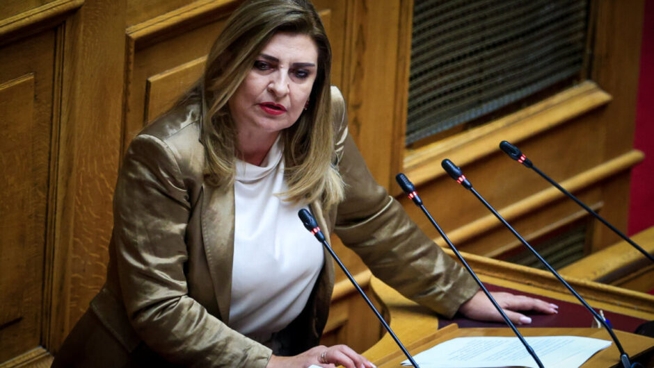 Ευ. Λιακούλη στη Βουλή: «Προπαγάνδα και ψέματα για την ευλογιά, καταστρέφουν την εθνική κτηνοτροφία!»