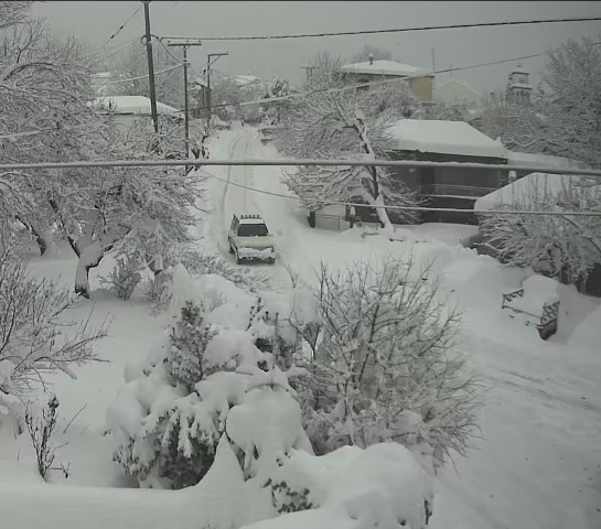 Παραμυθένια Ελάτη… Στο 1 μέτρο το χιόνι (βίντεο)
