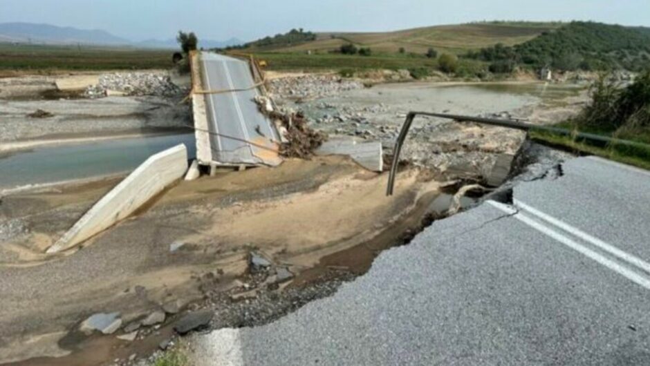 ΛΑ.ΣΥ. θεσσαλίας: Γέφυρα Αμπελιάς στο δρόμο Φαρσάλων-Βόλου. Κυβέρνηση και περιφερειακές αρχές, όλα ωραία, όλα μια χαρά…