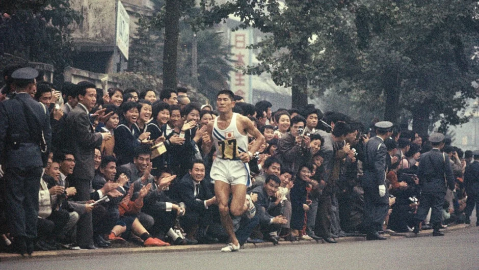 Σαν σήμερα 9 Ιανουαρίου: Η τραγική ιστορία του Ολυμπιονίκη Κοκίτσι Τσουμπουράγια – «Ο Κοκίτσι σας είναι πολύ κουρασμένος για να τρέξει άλλο»