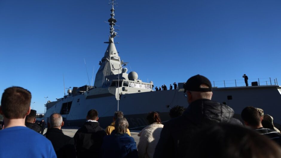 Για να νιώσει ξανά υπερήφανη η χώρα χρειάζεται κάτι παραπάνω από μία φρεγάτα