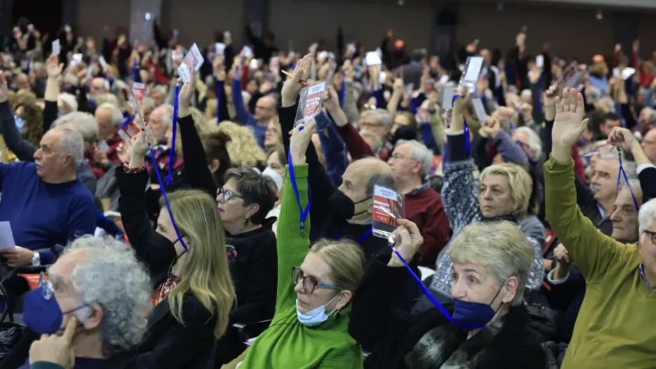 Η ΝΕΑΡ, το τενεκεδάκι και ο Ακατονόμαστος