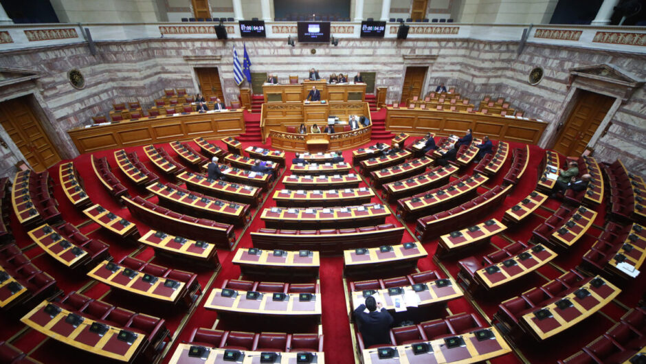 Παιχνίδια φαντασμάτων για το 2026: Ο Μητσοτάκης, ο Τσίπρας, η Καρυστιανού και ο Ντ’ Αρτανιάν