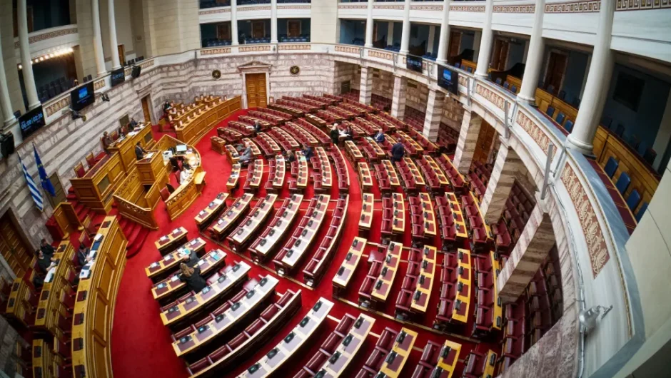 Τρικυμία στο φλιτζανάκι του καφέ