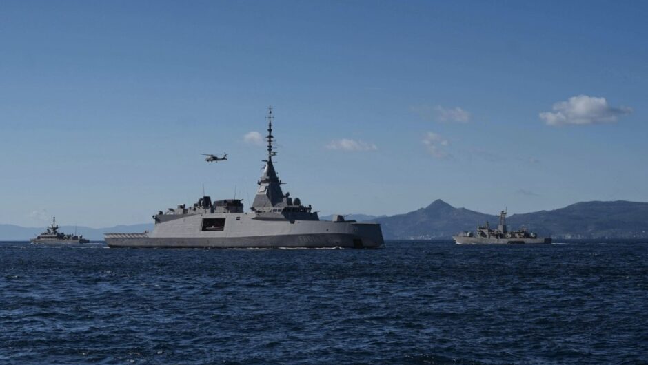 Στα μπλόκα στενάζει η αγροτιά, η κυβέρνηση πανηγυρίζει για την πρώτη Μπελαρά