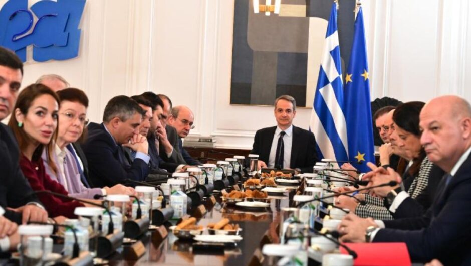 Επιτελικά σκάνδαλα