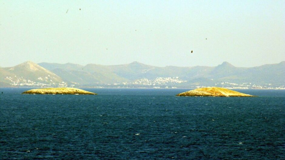 Ίμια 1996: Τι γνώριζαν υπηρεσίες και ηγεσία, τι αποφάσισαν, τι καταγράφηκε