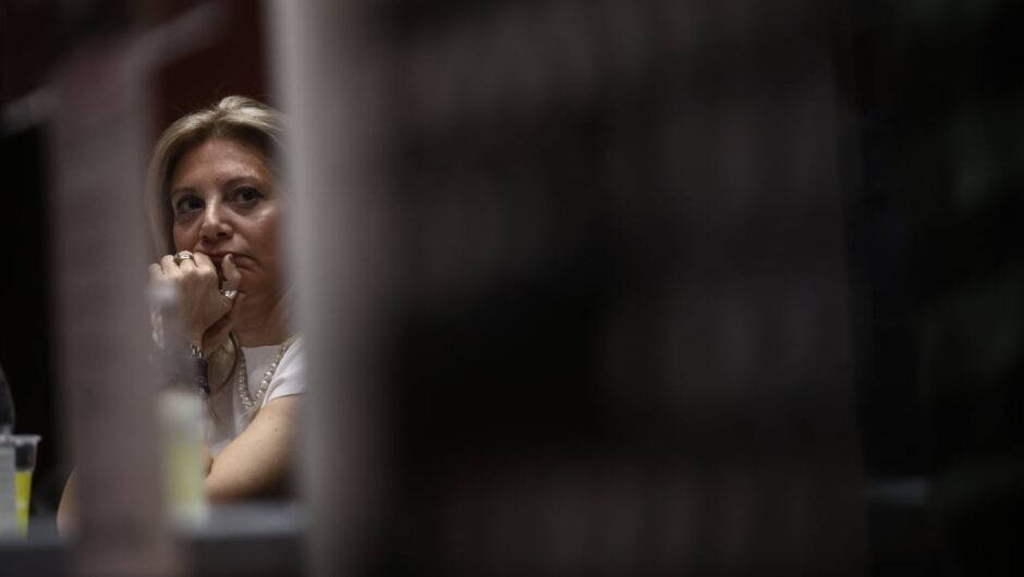 Το πολιτικό και ηθικό φάουλ της Μ. Καρυστιανού