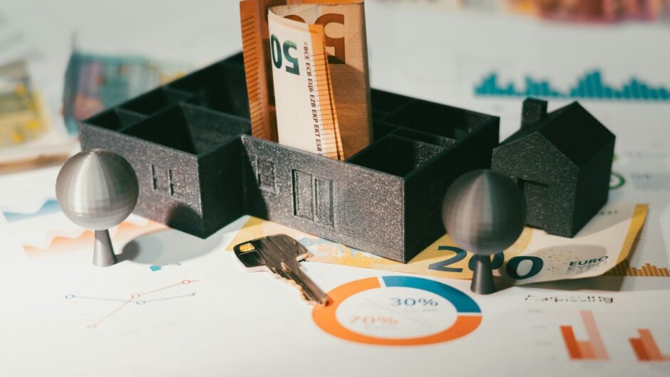 Νόμος Κατσέλη: Τρεις άμεσες εξελίξεις για τους δανειολήπτες μετά την απόφαση του Αρείου Πάγου