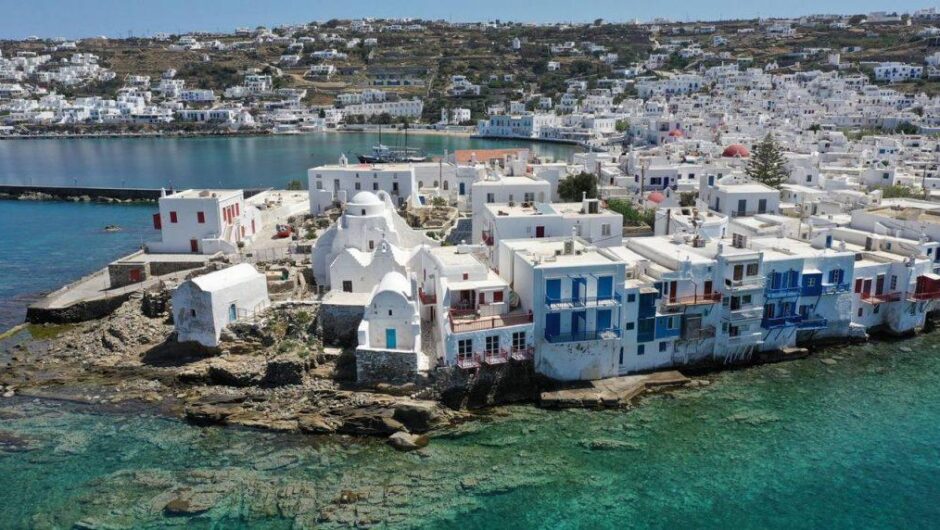 Τουρισμός: 1 στους 2 Έλληνες δεν μπορεί να πάει ούτε μία εβδομάδα διακοπές