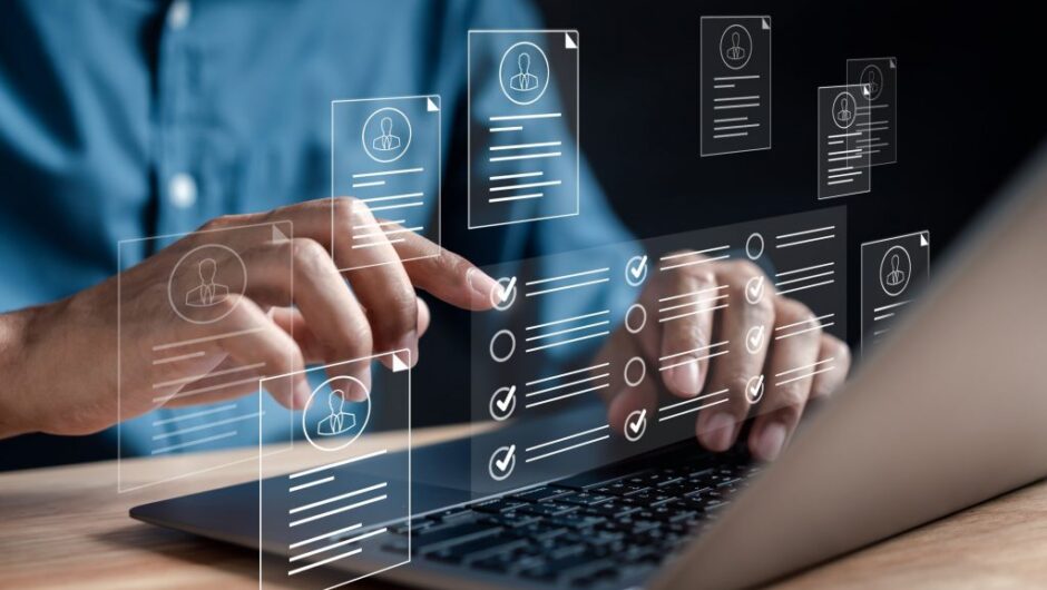 Θέσεις εργασίας: Οι τομείς με τη μεγαλύτερη «δίψα» για προσωπικό στην ΕΕ – Πού είναι ευκολότερο να βρείτε δουλειά