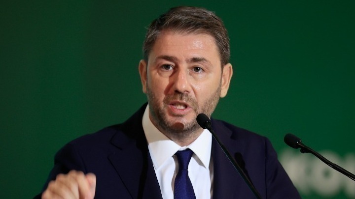 Ν. Ανδρουλάκης: «Θα διαμορφωθούν δύο όχθες: Αυτοί που υπηρετούν την πατρίδα, τον λαό και το δημόσιο συμφέρον και αυτοί που μπροστά στην εξουσία και την καρέκλα σιωπούν»