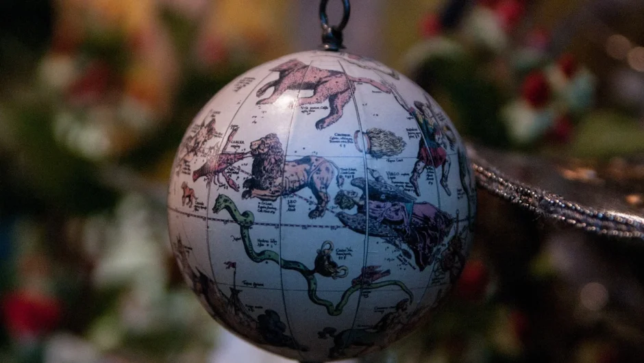 Ζώδια 4/3: Ημερήσιες προβλέψεις – Υδροχόοι, βγείτε μπροστά, ακόμα κι αν νιώθετε λίγο άβολα στην αρχή