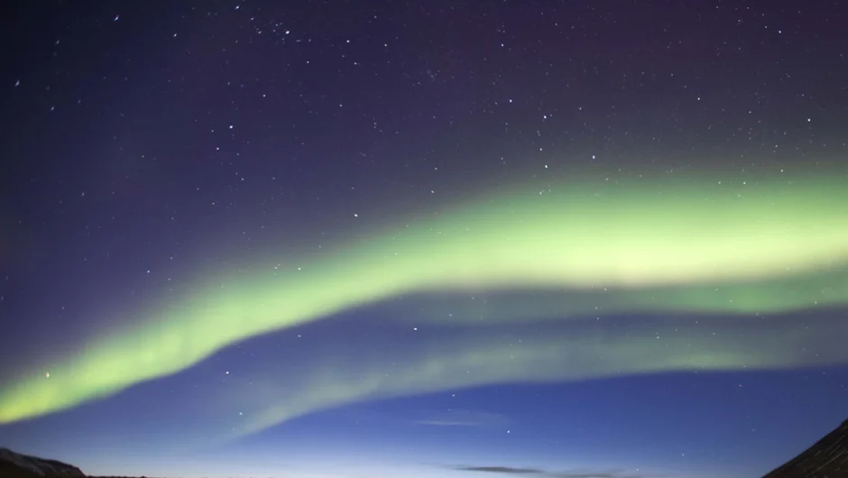 Σαν σήμερα 24 Μαρτίου: Το σπάνιο σέλας που φώτισε τον αθηναϊκό ουρανό το 1940
