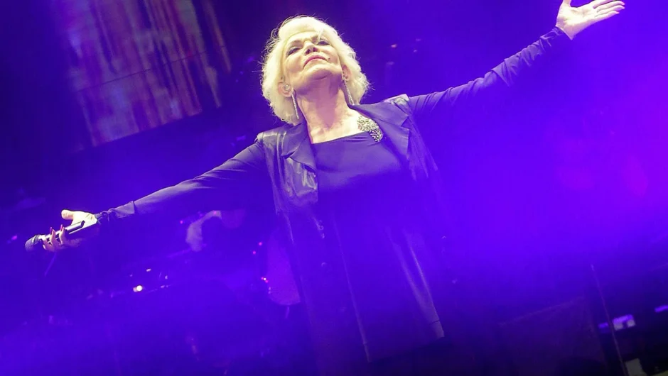 Οι ιστορίες πίσω από πέντε εμβληματικά τραγούδια της Μαρινέλλας