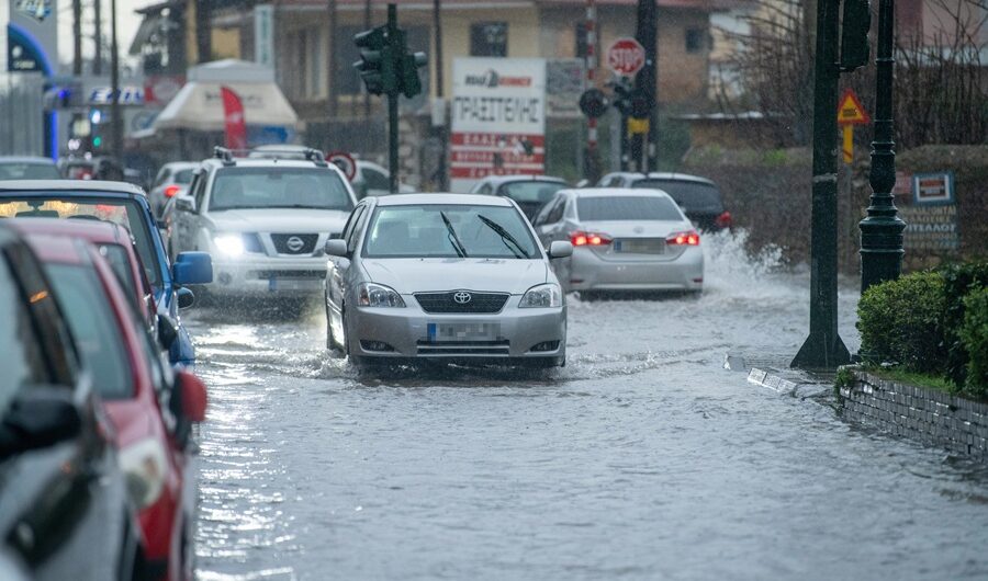 Κλέαρχος Μαρουσάκης προειδοποιεί για αλλαγή στον καιρό – Πότε έρχονται οι βροχές