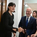 Καταφθάνει η Λάουρα Κοβέσι