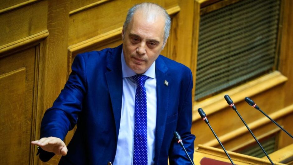 Βελόπουλος: «Έψαχναν βουλευτές που δεν ήταν υπόδικοι για να τους κάνουν υπουργούς και δεν έβρισκαν»