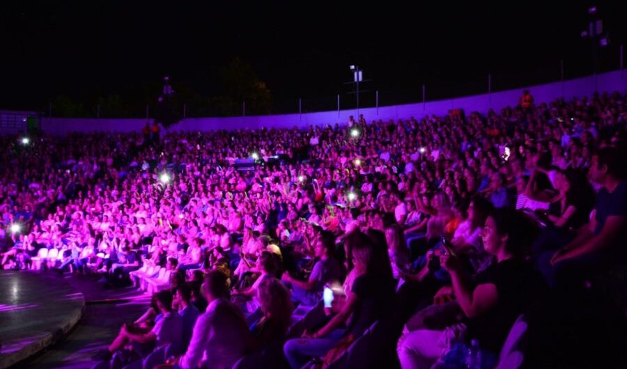 Τι θα δούμε φέτος το καλοκαίρι στη Λάρισα: 24 θεατρικές παραστάσεις μόνο τον Ιούνιο και Ιούλιο!