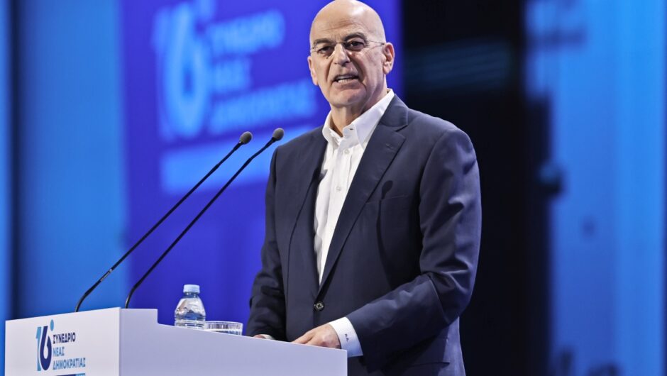 Νίκος Δένδιας: Φανφαρονία