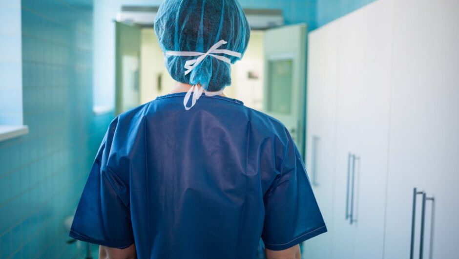 ΠΟΕΔΗΝ: Δραματικές ελλείψεις σε δομές Υγείας σε Κρήτη, Ιόνιο και Αιγαίο