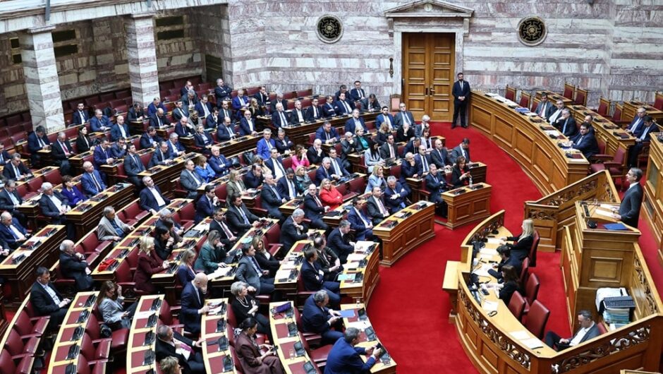 Η σιωπή ισοδυναμεί με ψέμα