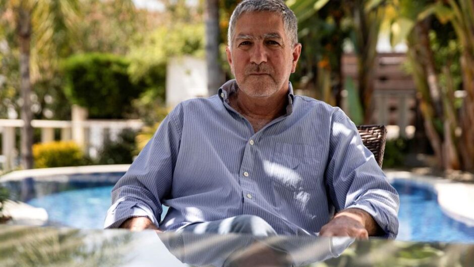 Σκάνδαλο υποκλοπών / Ο Ντίλιαν ρυθμιστής του χρόνου των εκλογών