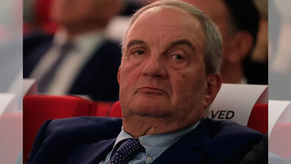 Με την αγωνία της υποψίας