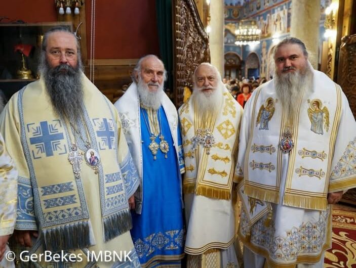 Πρωινό Κυριακής με ξυπνούν καμπάνες