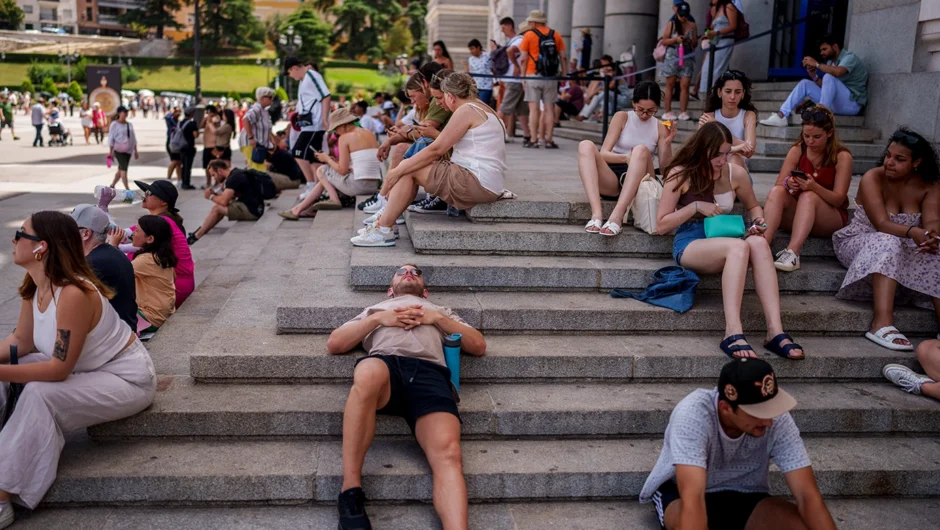 SOS για τα ακραία καιρικά φαινόμενα – «Μετατρέπονται σε κανόνα» λένε οι ειδικοί