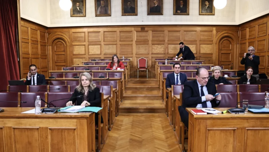 Έχουμε πολύ μαλλί να ξάνουμε…