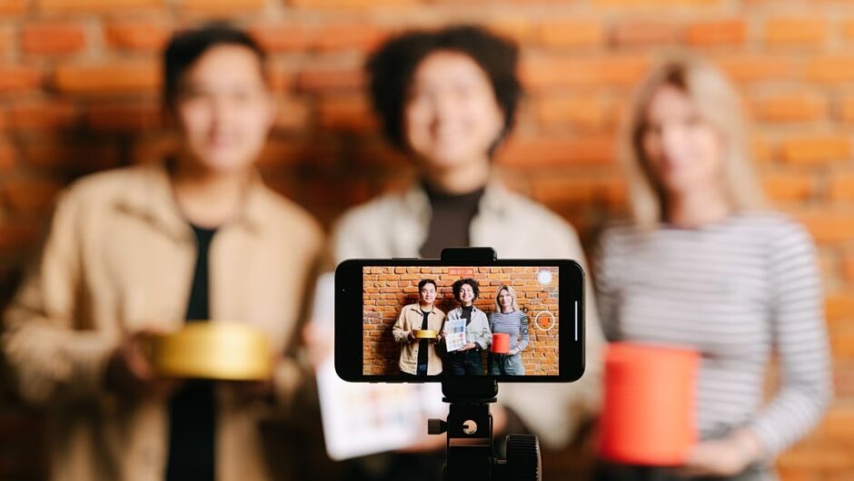 Πόσα χρήματα ζητούν οι influencers για κάθε ανάρτηση; – Ο πλήρης τιμοκατάλογος