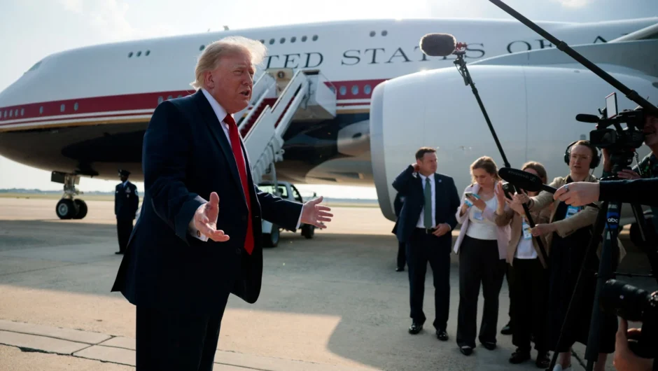Washington Post: Η μυστική διαφυγή του Τραμπ από την Τουρκία λόγω ιρανικής απειλής – Μπήκε στο Air Force One μπροστά στις κάμερες και φυγαδεύτηκε σε φορτηγό catering
