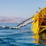 Όλοι στην «πρίζα» για το καλώδιο